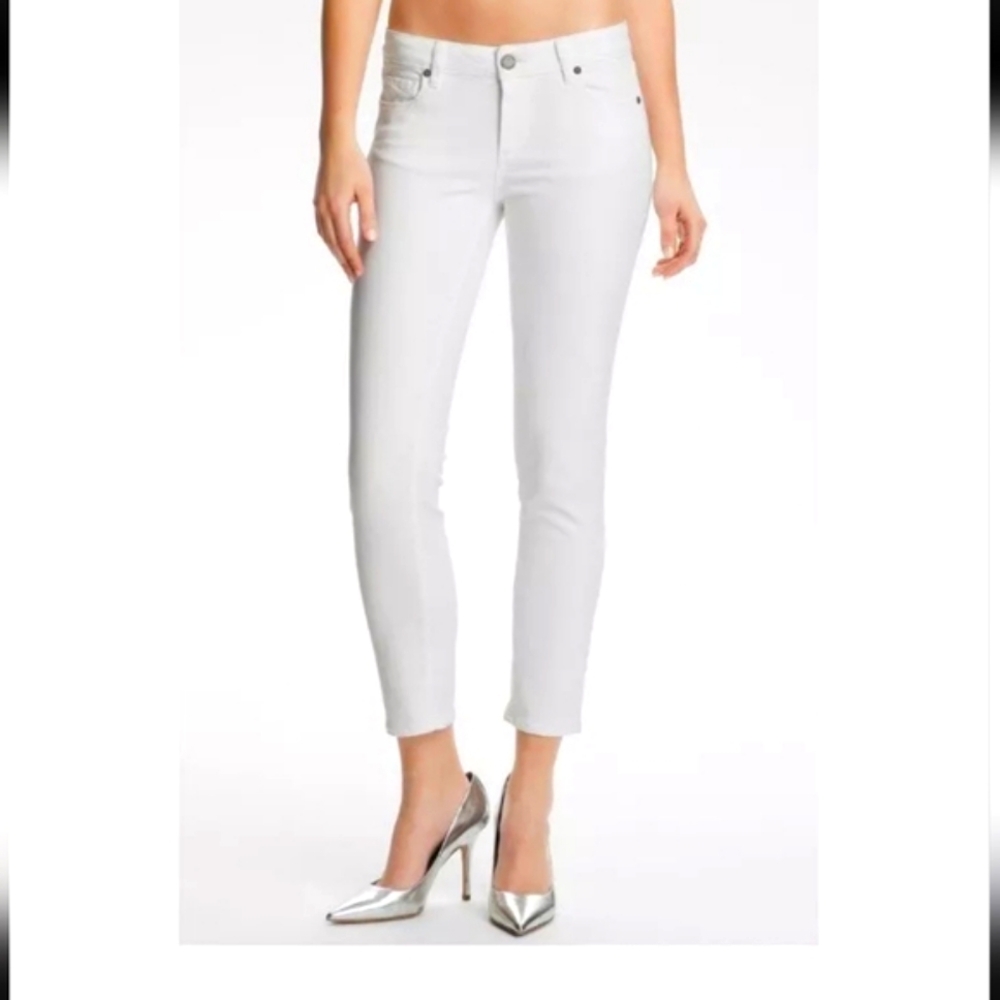 PAIGE size 25 White Skinny jeans